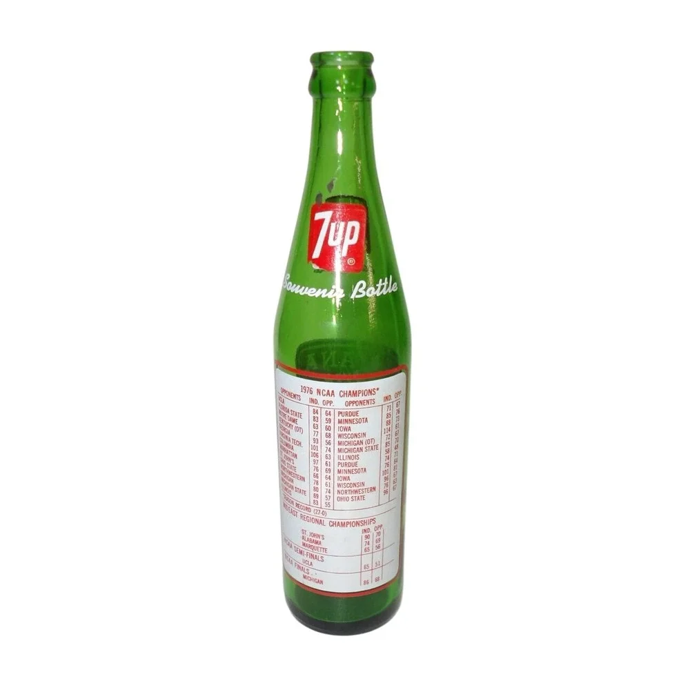 1976 Indiana Hoosiers 7Up Souvenir Bottle NCAA Champions 16oz Green Glass